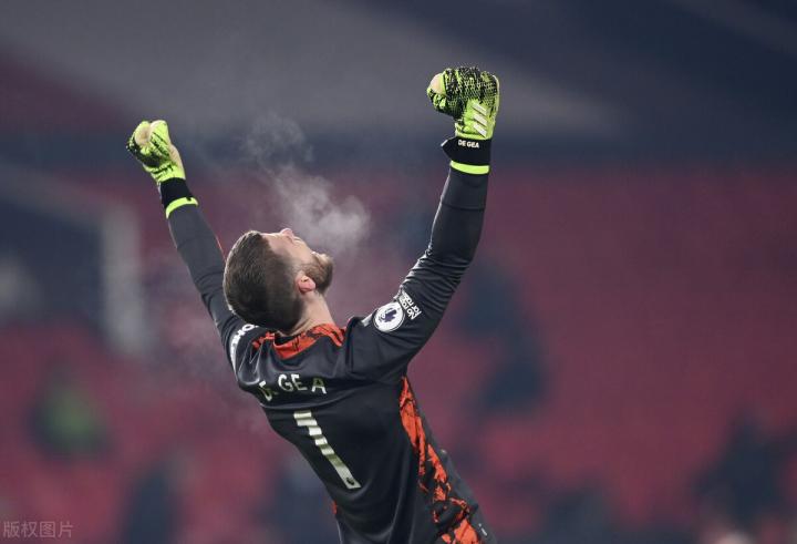 包含WTT大满贯战况：AC米兰防线稳固，阿森纳进攻受阻，文班亚马成最佳的词条